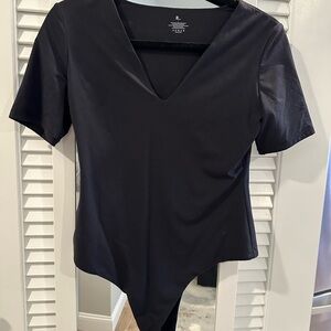 Women’s Black V-Neck Short Sleeve Bodysuit